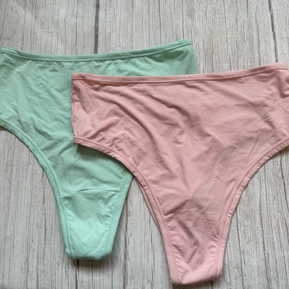 YourFit™ High Waist Thong
Hanky Panky